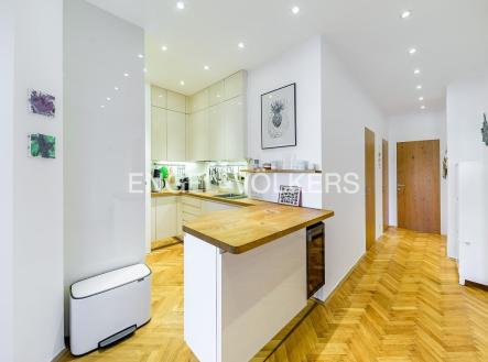 4 (2) | Pronájem bytu, 3+kk, 80 m²