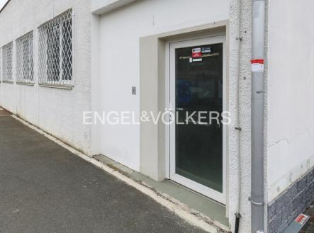 F_0062_A05_4801_web_(1200x800px) (1) | Pronájem - komerční objekt, sklad, 360 m²