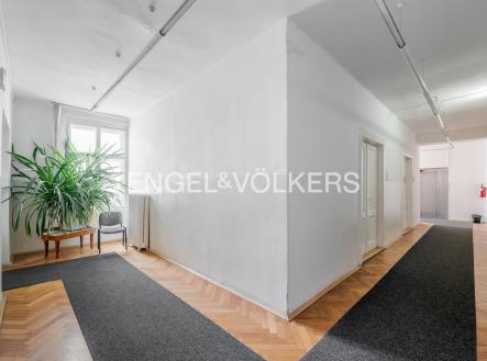 P1511700-HDR_expose | Pronájem - kanceláře, 58 m²