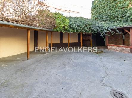 3 | Pronájem - obchodní prostor, 139 m²