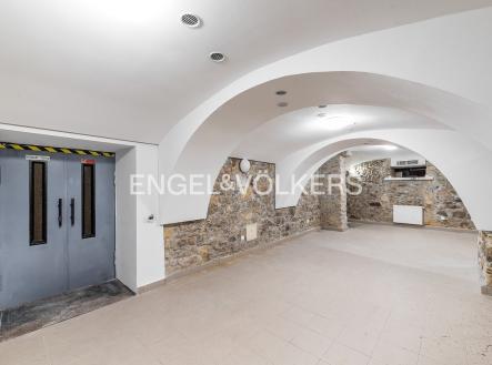 3 | Pronájem - kanceláře, 134 m²