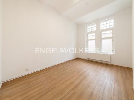 3 | Pronájem - kanceláře, 76 m²