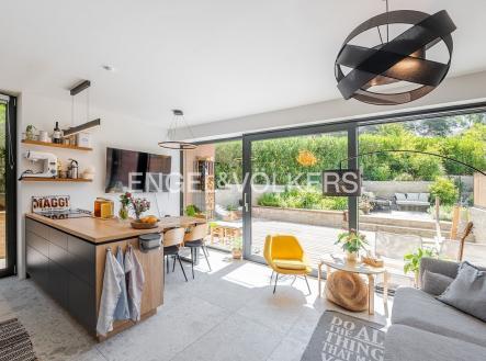 Pronájem - dům/vila, 121 m²