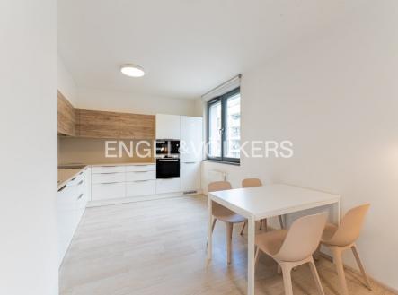 2 | Pronájem bytu, 2+kk, 65 m²