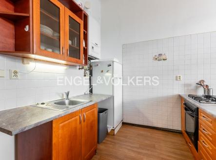 2 | Pronájem bytu, 3+kk, 72 m²