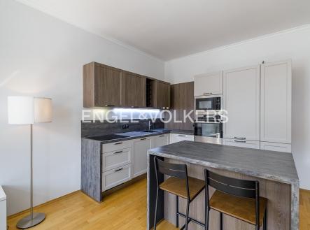 2 | Pronájem bytu, 2+kk, 55 m²