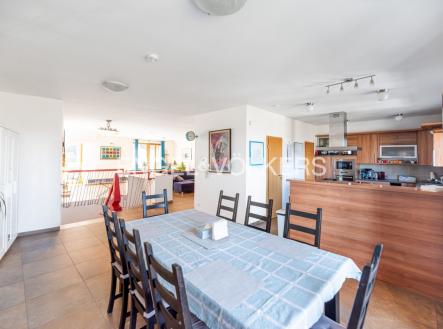 4 | Pronájem - dům/vila, 350 m²