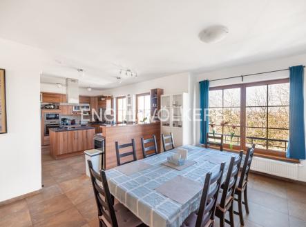 Pronájem - dům/vila, 350 m² obrázek