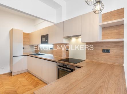 2 | Pronájem bytu, 3+kk, 80 m²