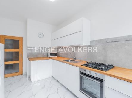 4 | Pronájem bytu, 2+1, 58 m²