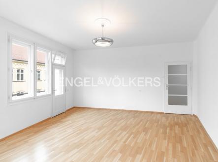 3 | Pronájem bytu, 1+1, 48 m²