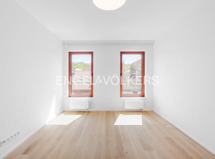 2 | Pronájem bytu, 2+kk, 40 m²