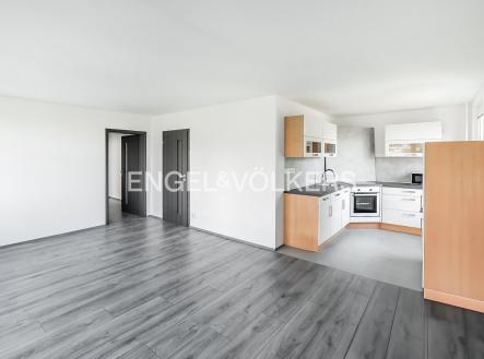 4 | Pronájem bytu, 3+kk, 67 m²
