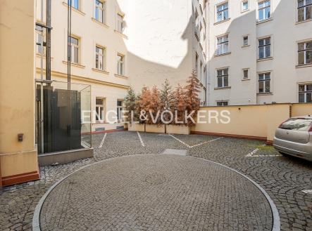 4 | Prodej bytu, 4+kk, 149 m²