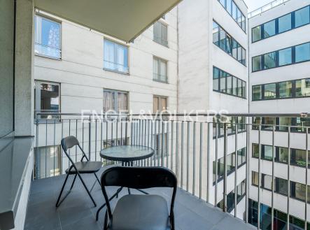 3 | Prodej bytu, 2+kk, 61 m²