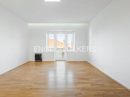 1 | Pronájem bytu, 1+kk, 38 m²