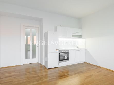 2 | Pronájem bytu, 1+kk, 38 m²
