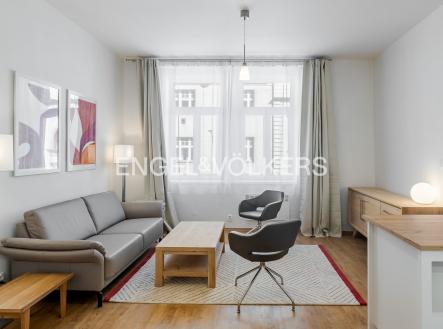 1 | Pronájem bytu, 2+kk, 42 m²