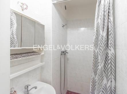 4 | Pronájem bytu, 1+kk, 27 m²