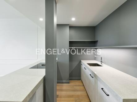 2 | Pronájem bytu, 4+kk, 107 m²