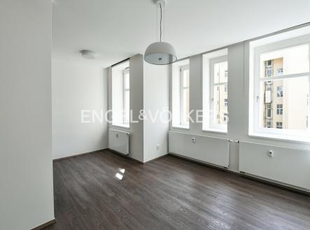 2 | Pronájem bytu, 1+kk, 30 m²