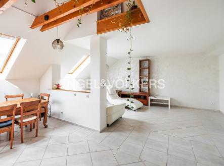 4 | Pronájem bytu, 3+kk, 90 m²