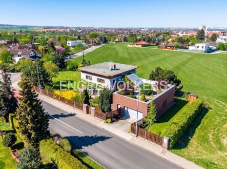 1 | Prodej - dům/vila, 383 m²