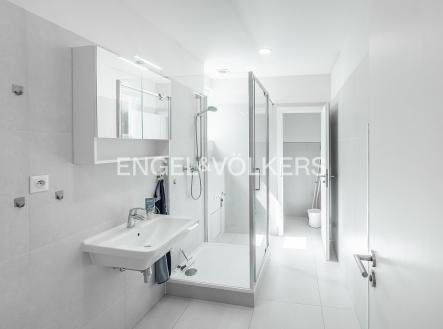 4 | Pronájem bytu, 2+kk, 82 m²