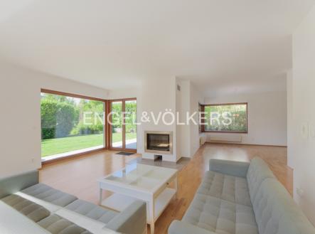 1-DSC_3591-HDR-Edit | Pronájem - dům/vila, 360 m²