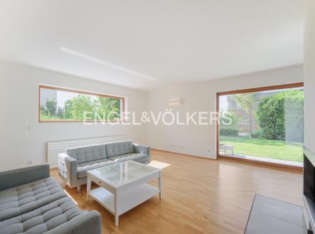 4-DSC_3588-HDR-Edit | Pronájem - dům/vila, 360 m²