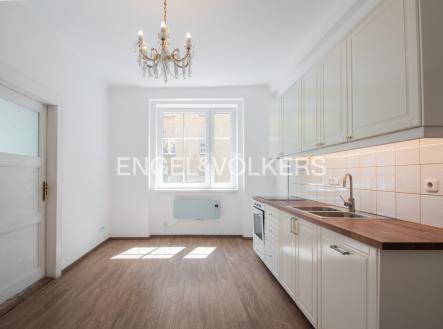 3 | Pronájem bytu, 1+1, 70 m²