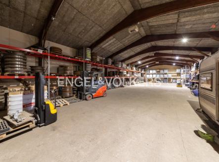 5 F_0031_IMG_6504 | Pronájem - komerční objekt, sklad, 740 m²