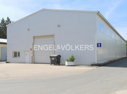 F_0029_A10_2764 | Pronájem - komerční objekt, sklad, 767 m²