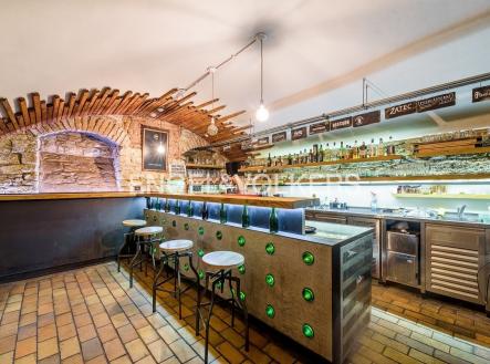 DSC_5137-HDR_web | Pronájem - restaurace, 265 m²