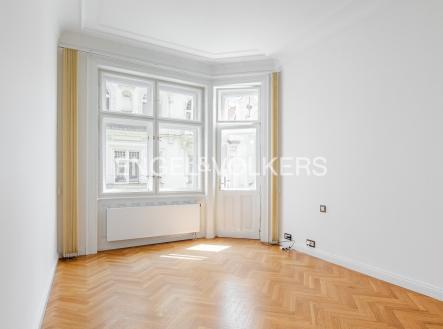 2 P1578342_expose | Pronájem bytu, 3+1, 138 m²