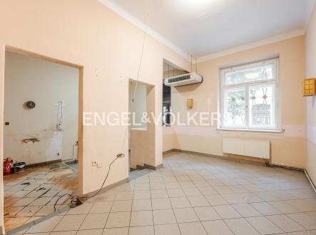 3 P1567320_web | Pronájem - obchodní prostor, 71 m²