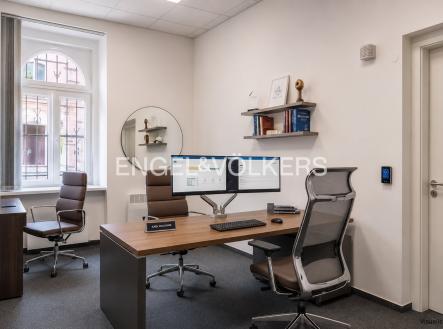 Final simple office (2) (1) | Prodej - obchodní prostor, 92 m²