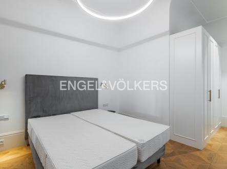 P1500829_web | Pronájem bytu, 2+kk, 88 m²