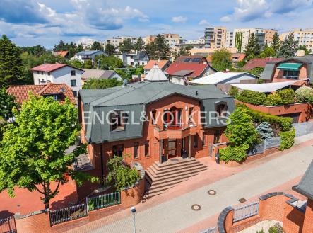 2__DJI_20260520104245_0747_D-HDR_web | Prodej - dům/vila, 385 m²