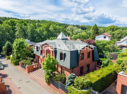 3_DJI_20260520104202_0743_D-HDR_web | Prodej - dům/vila, 385 m²