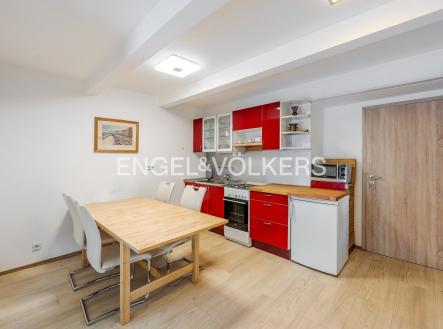 P1511911_web | Pronájem bytu, 4+1, 73 m²