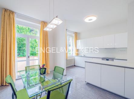 1 | Pronájem bytu, 4+1, 149 m²