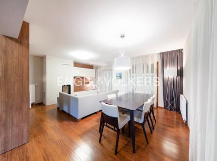 Pronájem - dům/vila, 170 m² obrázek