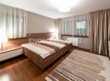 4 F_0090_IMG_6618_web_(1200x800px) | Pronájem - dům/vila, 170 m²