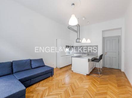 4 | Pronájem bytu, 2+kk, 47 m²