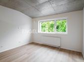Pronájem bytu, 1+kk, 37 m²