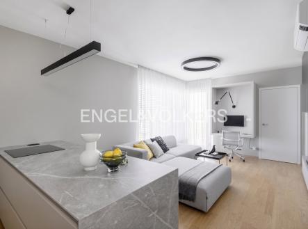 U Plynárny 81 (3)_web | Pronájem bytu, 2+kk, 61 m²