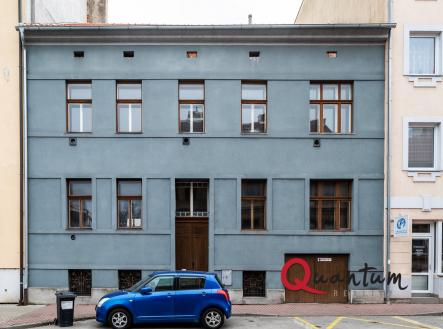 18_dům | Prodej - dům/vila, 330 m²