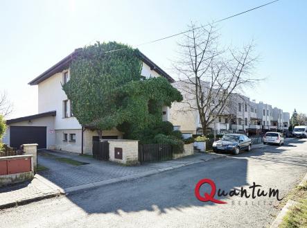 Prodej - dům/vila, 186 m²