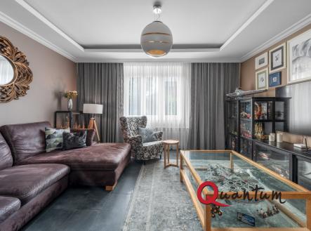 Prodej - dům/vila, 279 m² obrázek